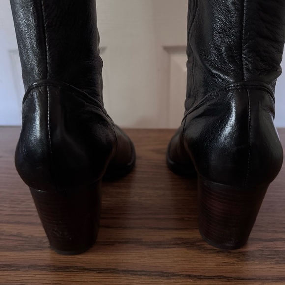 Frye Rory Scrunch Black Leather Boots 9 - Picture 7 of 15